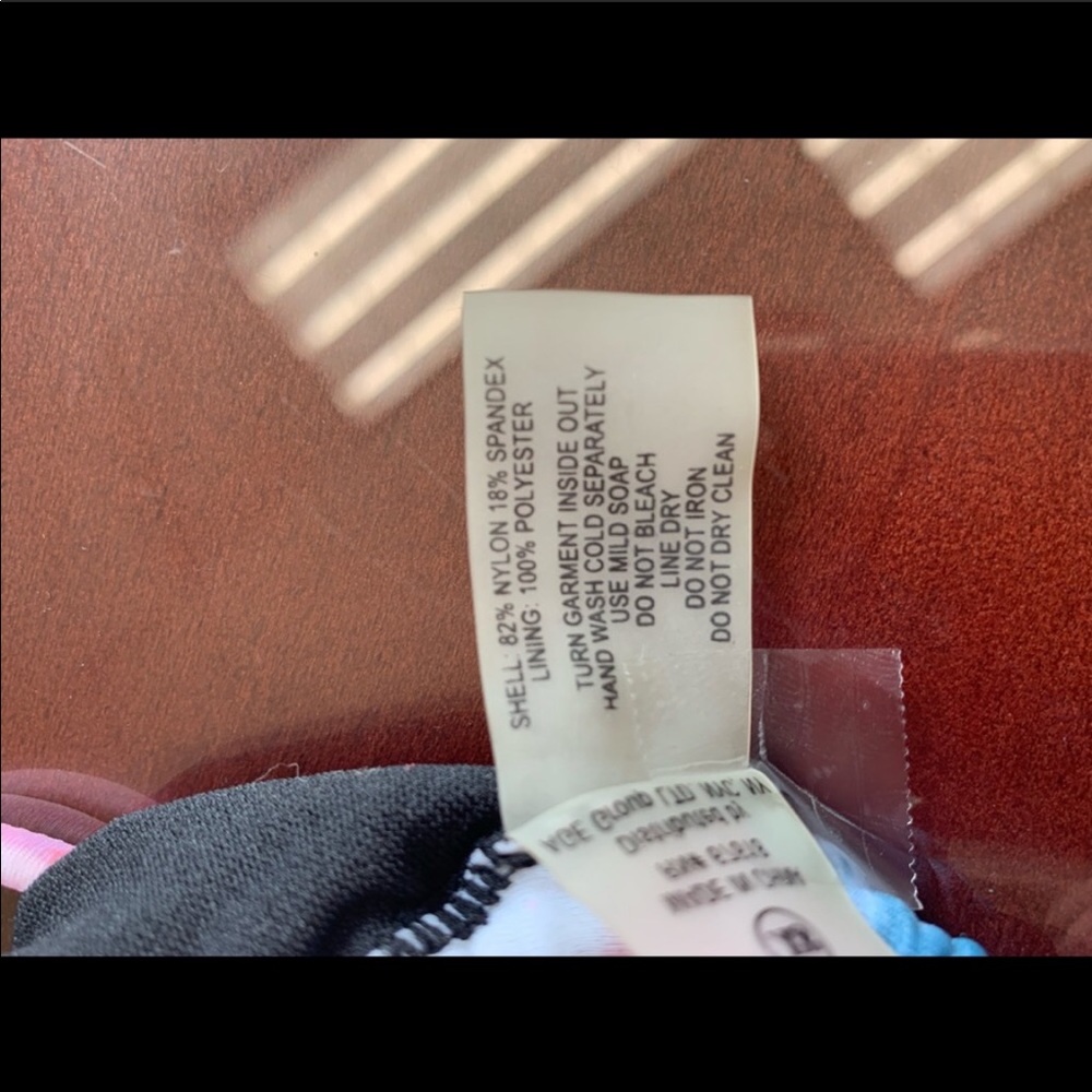Kenzie Bikini Top NWOT - Picture 5 of 6